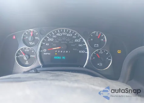 2017 Chevrolet Express 2500 Work Van z USA, uszkodzony, nr VIN 1GCWGAFFXH1121132